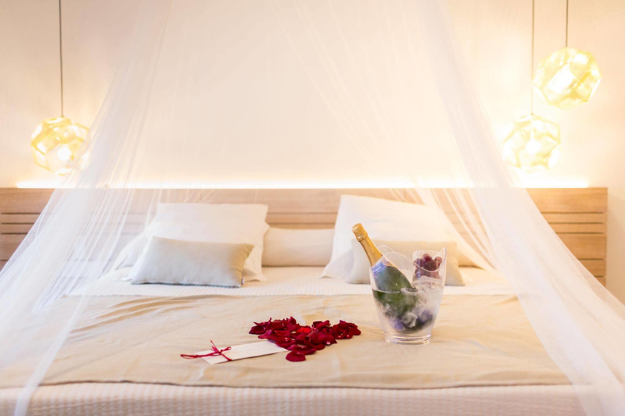 Gatzara Suites Santa Gertrudis Santa Gertrudis  외부 사진